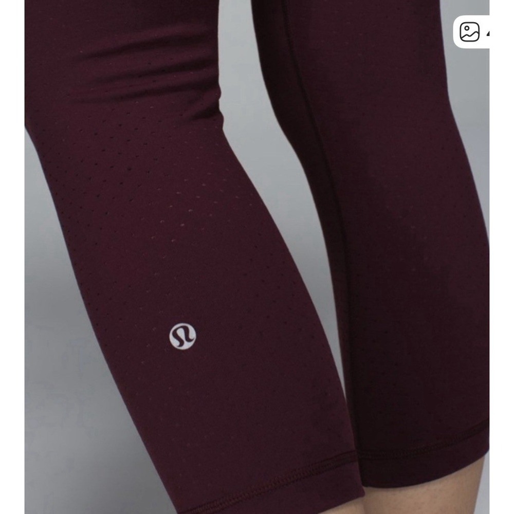 Lululemon Astro Wunder Under Crop Leggings Maroon Women's Size 4 Shine Dot - Picture 15 of 16